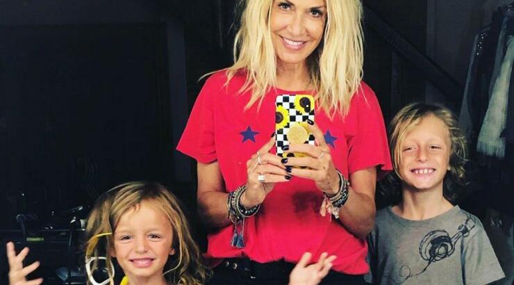 Άννα Βίσση: Ο εγγονός της Νέστορας τραγουδάει ένα από τα τραγούδια της! [βίντεο]