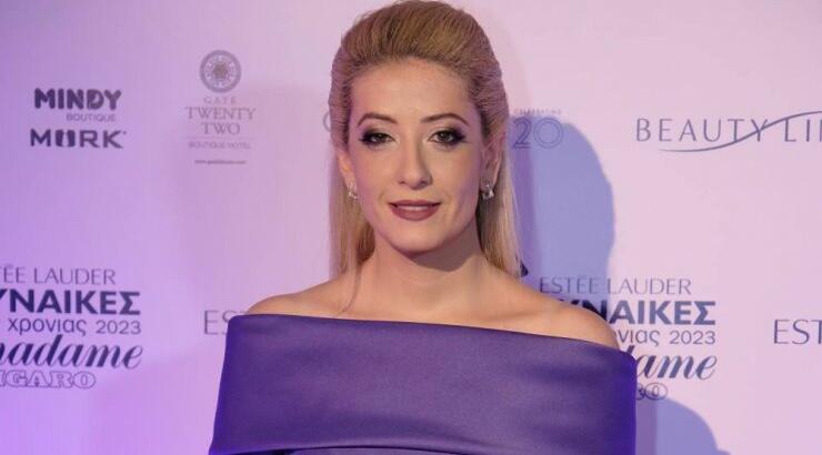 Αννίτα Δημητρίου: Η έκπληξη που της επεφύλαξαν οι συνεργάτες της στη Βουλή για τα γενέθλιά της [βίντεο]