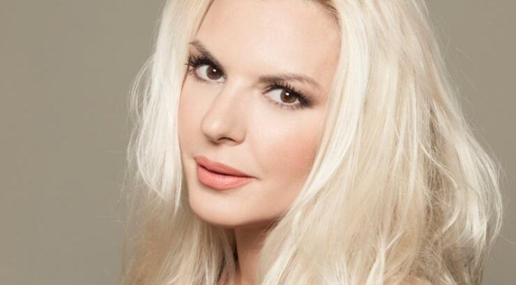 Αννίτα Πάνια: Σε ποιον έκλεισε το τηλέφωνο on air όταν αναφέρθηκε στο γιο της;