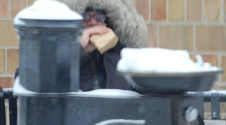 Η Madonna δισεκατομμυριούχος, ο αδερφός της άστεγος