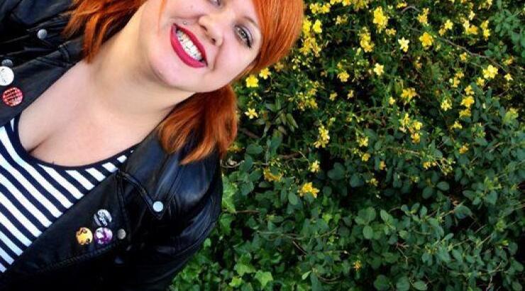 Αντιγόνη Πάντα-Χαρβά: Η νέα περσόνα της ελληνικής τηλεόρασης [εικόνες]