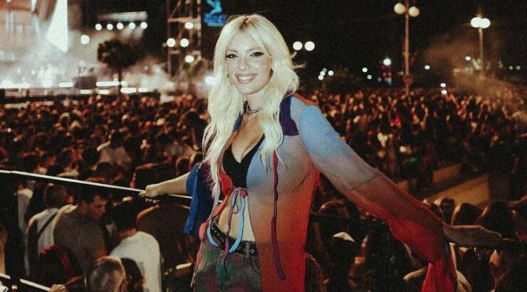 Άντρη Καραντώνη: Η εμφάνιση με το αξεσουάρ που θα φορεθεί περισσότερο φέτος