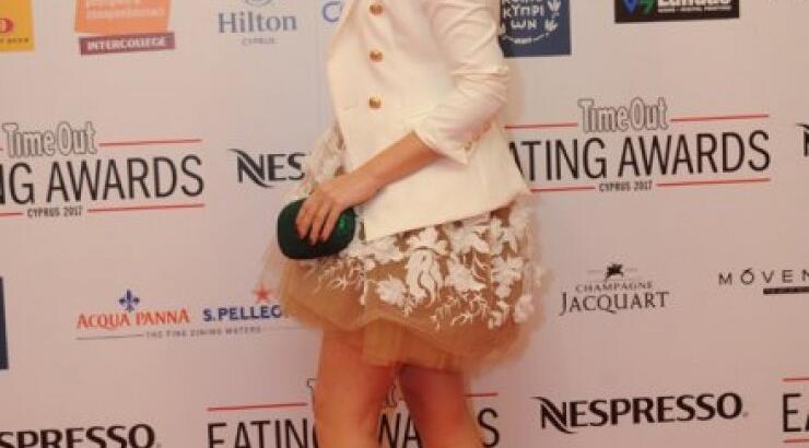 Άντρη Καραντώνη: Το ψέμα που της είπε ο Νεοκλής πριν παντρευτούν! [βίντεο]