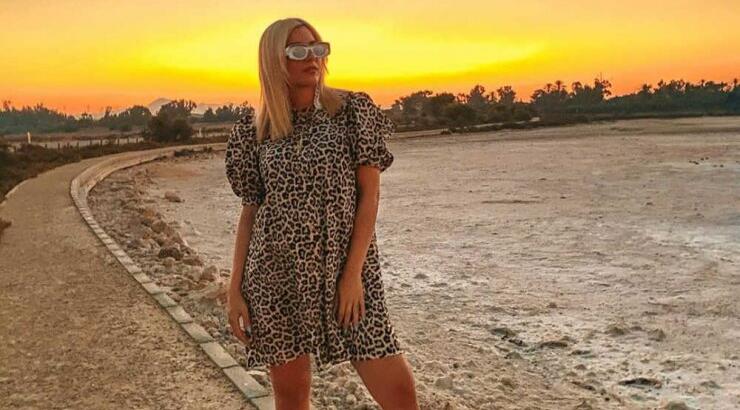 Άντρη Καραντώνη: Πρωινή γυμναστική στο νερό στον πέμπτο μήνα της εγκυμοσύνης της!