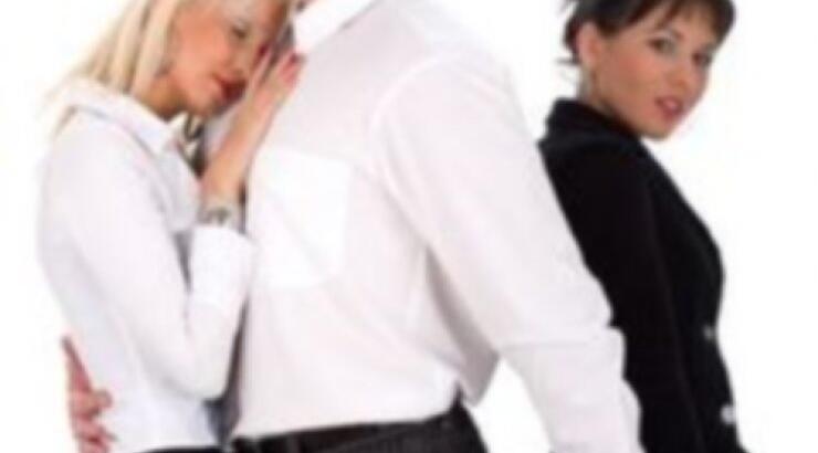 Σχέσεις: Ποιοι απιστούν σύμφωνα με τις έρευνες;