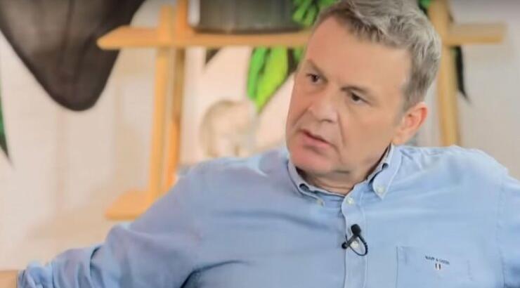 Απόστολος Γκλέτσος: Η κόρη του έγινε 18 ετών, πέρασε στο πανεπιστήμιο και την είδαμε μετά από χρόνια!