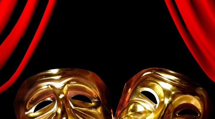 Το θεατρικό καλοκαίρι με μία ματιά