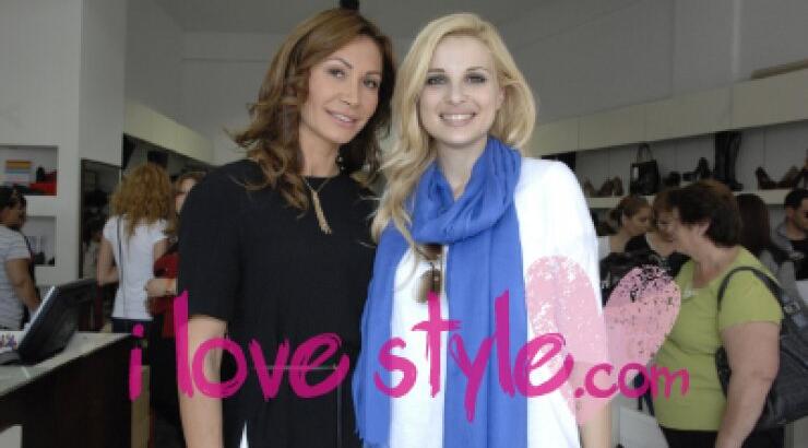 Rodica Κάρογιαν - Xριστιάνα Αριστοτέλους: Η αγκαλιά και η φιλία που χτίζεται