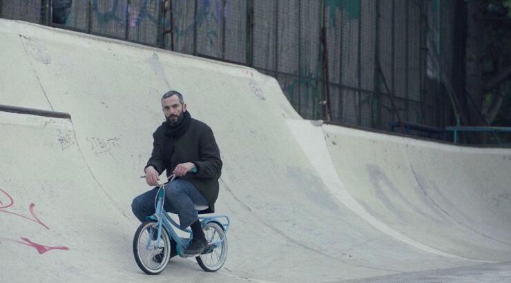 "Μήλα": Η νέα συμπαραγωγή της Nova διεκδικεί μία θέση για το Όσκαρ Διεθνούς Ταινίας