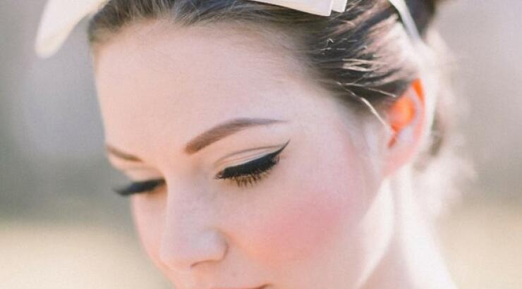 O make up artist, Βαλεντίνος Νικολάου μας δίνει συμβουλές για ένα τέλειο νυφικό μακιγιάζ