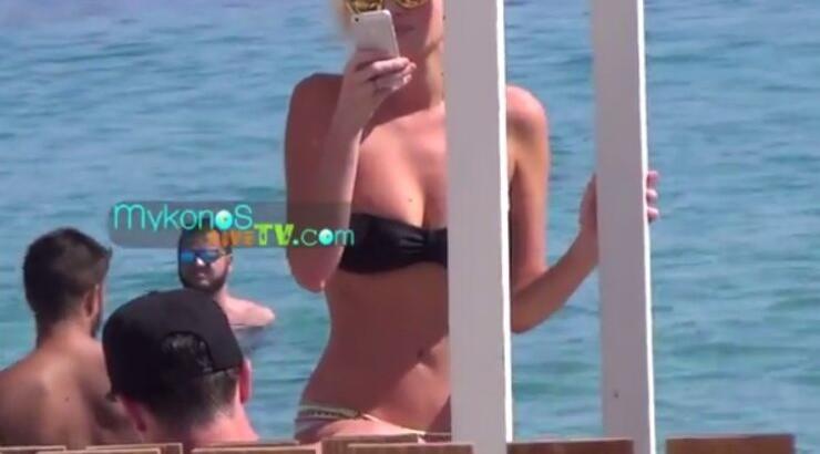 Τζούλια Αλεξανδράτου: Το come back της στην Μύκονο! [βίντεο]