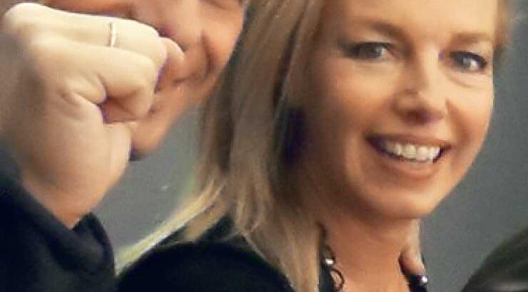 Ο Γιάνης Βαρουφάκης και η σύζυγός του σε ηλικία 5 ετών [εικόνες]