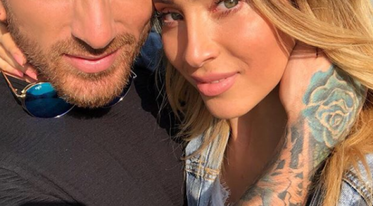 Ο σέξι χορός της Αθηνάς Χρυσαντίδου στο Δώρο Παναγίδη σε παραλία του νησιού μας! [βίντεο]