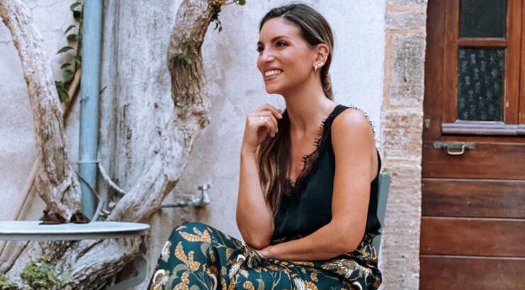 Αθηνά Οικονομάκου: Μας έβαλε στην τραπεζαρία του σπιτιού της και τη ζηλέψαμε!