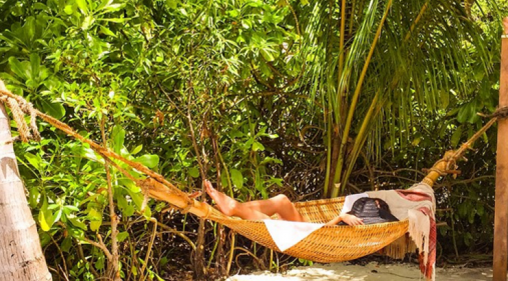 Ποια Κύπρια μοντέλο απολαμβάνει αυτές τις εξωτικές διακοπές;