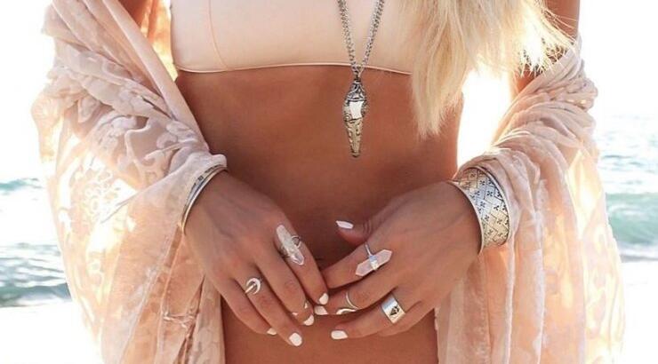 Ιδέες για stylish beachwear outfits