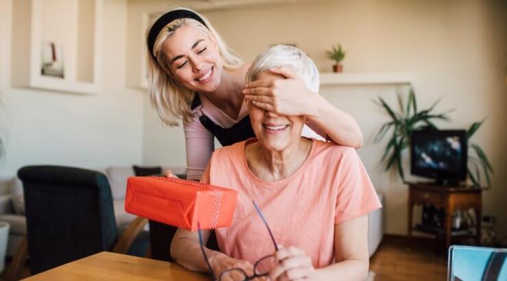 5 +1 δώρα ομορφιάς για τη γιορτή της μητέρας