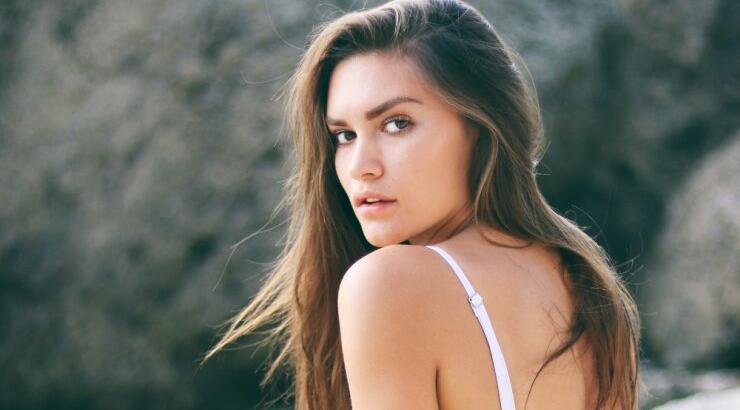 Πώς επηρεάζει ο ήλιος το δέρμα σου και τι να προσέξεις