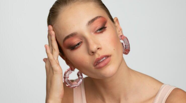 Η τάση που θα κυριαρχήσει στο μακιγιάζ των ματιών