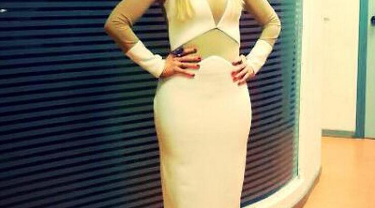 Ποιός Κύπριος έντυσε τη Μαρία Μπεκατώρου στο 8ο live του ΥFSF;