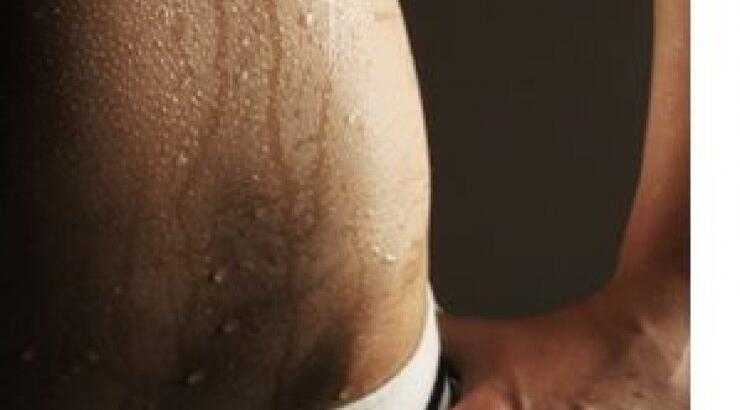 8+1 τρόποι να τα βγάλετε πέρα με τον ιδρώτα