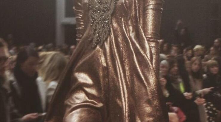 Ποιος είδε πρώτος τις δημιουργίες της Vera Wang πριν το show της στο ΝYFW;