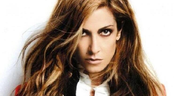 Η Άννα Βίσση έγινε βιβλίο!