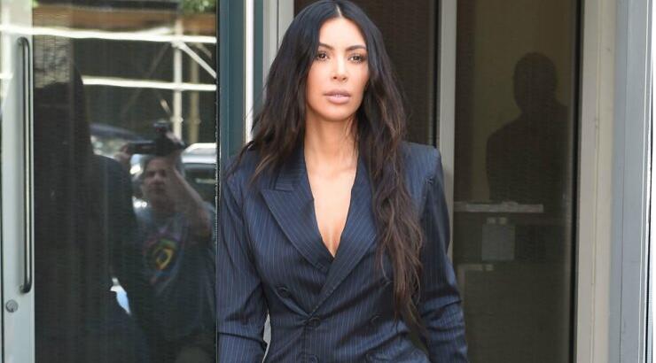 Fifty shades of blue στο γραφείο