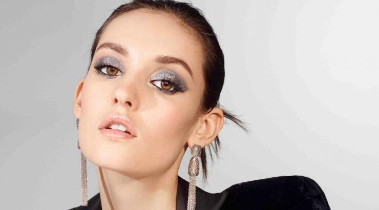 Μια νέα limited edition παλέτα ματιών για βλέμμα με αυθεντικό στυλ