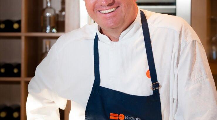 ΕΚΤΑΚΤΟ: Εσπευσμένα στο νοσοκομείο ο Έκτορας Μποτρίνι! Σε κρίσιμη κατάσταση λένε οι γιατροί