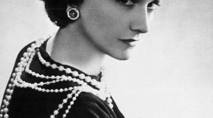 Coco Chanel: Η Γαλλίδα κατάσκοπος των Ναζί που έγινε ιέρεια του παγκόσμιου στιλ