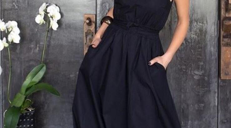 Ακομπλεξάριστη! Δείτε τη Δέσποινα Βανδή να κάθεται σε καρότσα διπλοκάμπινου στην Κύπρο!