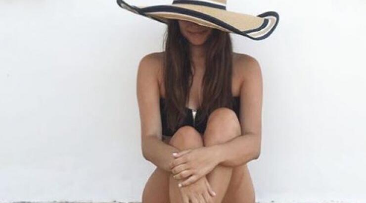 Επώνυμη Ελληνίδα μας έδειξε για πρώτη φορά τη φουσκωμένη της κοιλίτσα! [εικόνα]