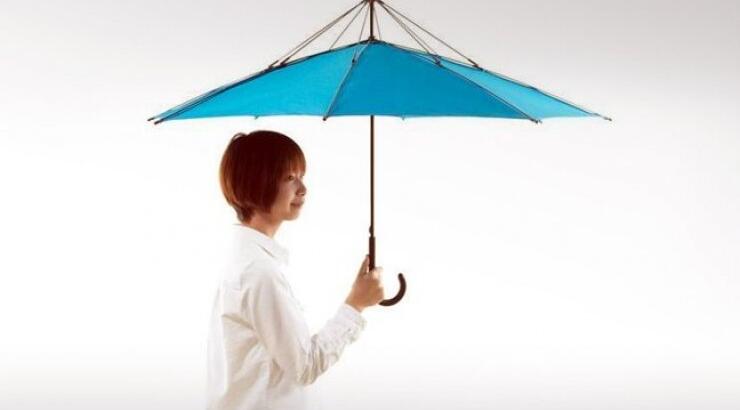 Καινοτόμα ομπρέλα που δεν «λυγίζει» ποτέ