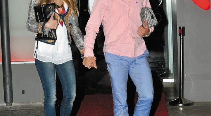 Κωνσταντίνος και Στέλλα Χαραλαμπίδη: Μια ευτυχισμένη οικογένεια πανηγυρίζει το 24ο πρωτάθλημα