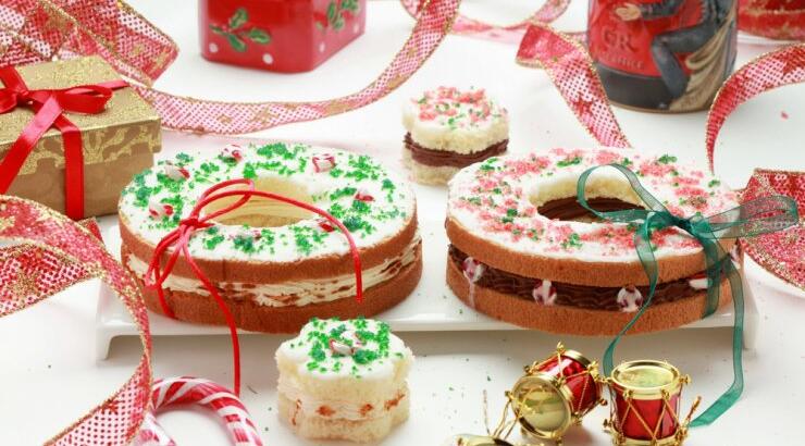 Στεφανάκια Χριστουγέννων με μπόμπα brioche