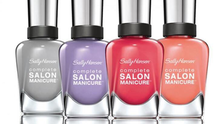 Η Sally Hansen παρουσιάζει τη νέα ανοιξιάτικη συλλογή βερνικιών νυχιών Complete Salon Manicure