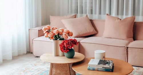 Πότε και πώς να διαλέξετε ανάμεσα σε βαριές και ανάλαφρες κουρτίνες