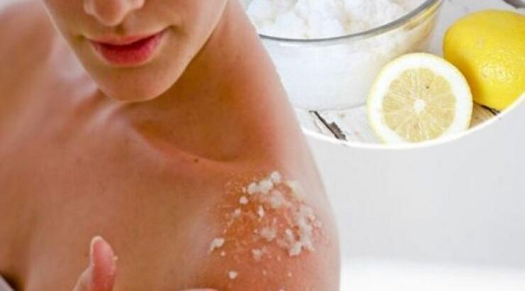 Απολέπιση σώματος με σπιτικό scrub