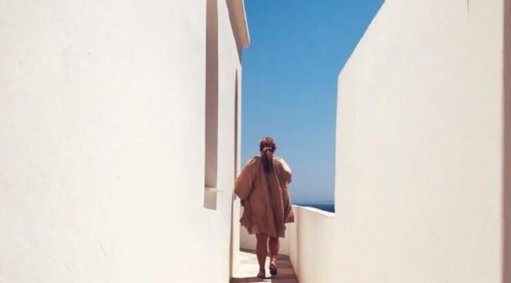 Επώνυμη Ελληνίδα παρουσιάστρια: "Πέταξα στα σκουπίδια τα κλειδιά του αυτοκινήτου"