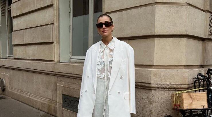 Ο πιο stylish ανοιξιάτικος συνδυασμός για να φορέσεις το λευκό πουκάμισο