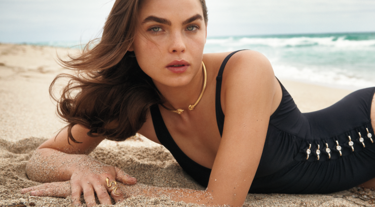 Με ποια ρούχα μπορείς να κρύψεις τους επιπλέον πόντους στην κοιλιά