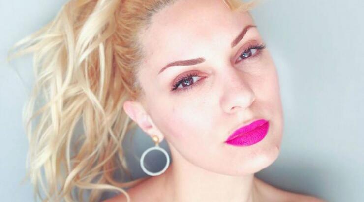 Δήμητρα Μακρυγιάννη: Έξοδος μετά την άρση των περιορισμών με σέξι crop top! [εικόνα]