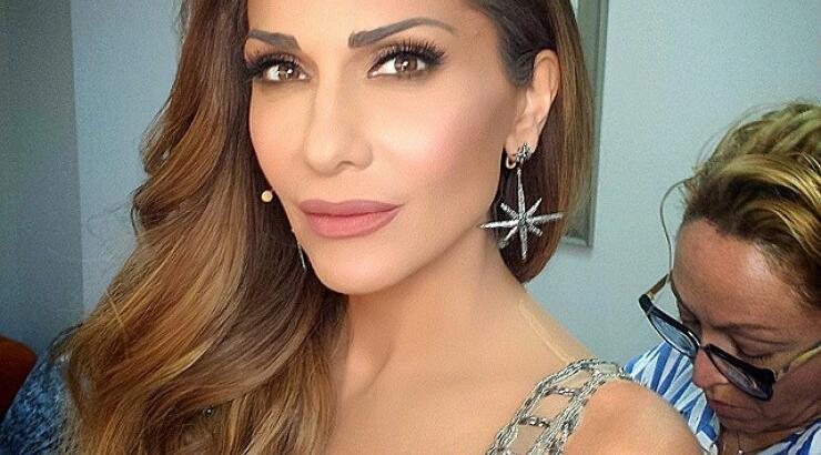 Δέσποινα Βανδή: Η διάσημη κολλητή της φίλη μας δείχνει τα δώρα που της έστειλε η τραγουδίστρια!