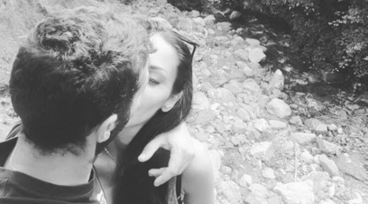 Γνωστό ζευγάρι του νησιού μας περιμένει το πρώτο του μωράκι και μας έδειξαν το υπερηχογράφημα!  