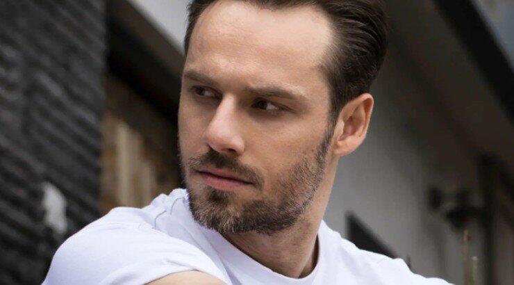 Δημήτρης Γκουτζαμάνης: Ο κούκλος ηθοποιός αποκαλύπτει αν είναι σε σχέση! [βίντεο]