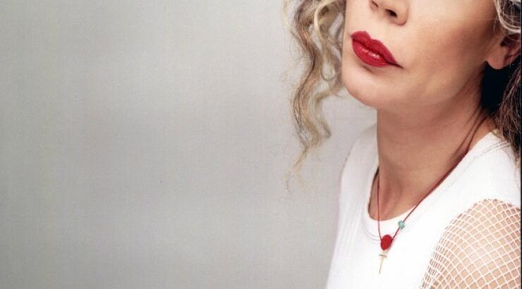 Η Ελένη Δήμου σε δύο εφ