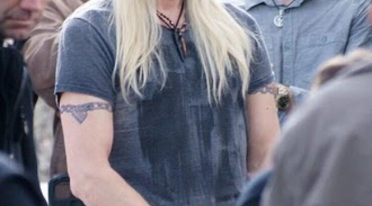 Αγνώριστος ο 51χρονος ηθοποιός. Άλλαξε από τη γη μέχρι τον ουρανό.