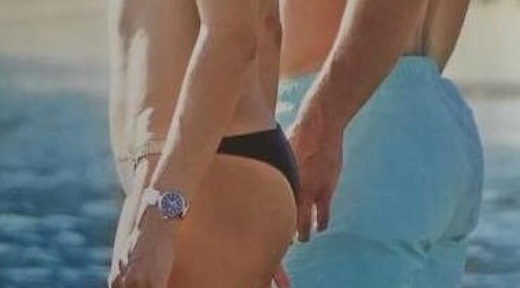 Τα τρυφερά τετ-α-τετ ζευγαριού της ελληνικής showbiz στην παραλία!