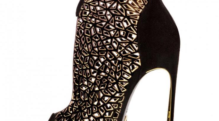 Θα λατρέψεις όλα τα ζευγάρια από τη νέα συλλογή του Δούκα Χατζηδούκα